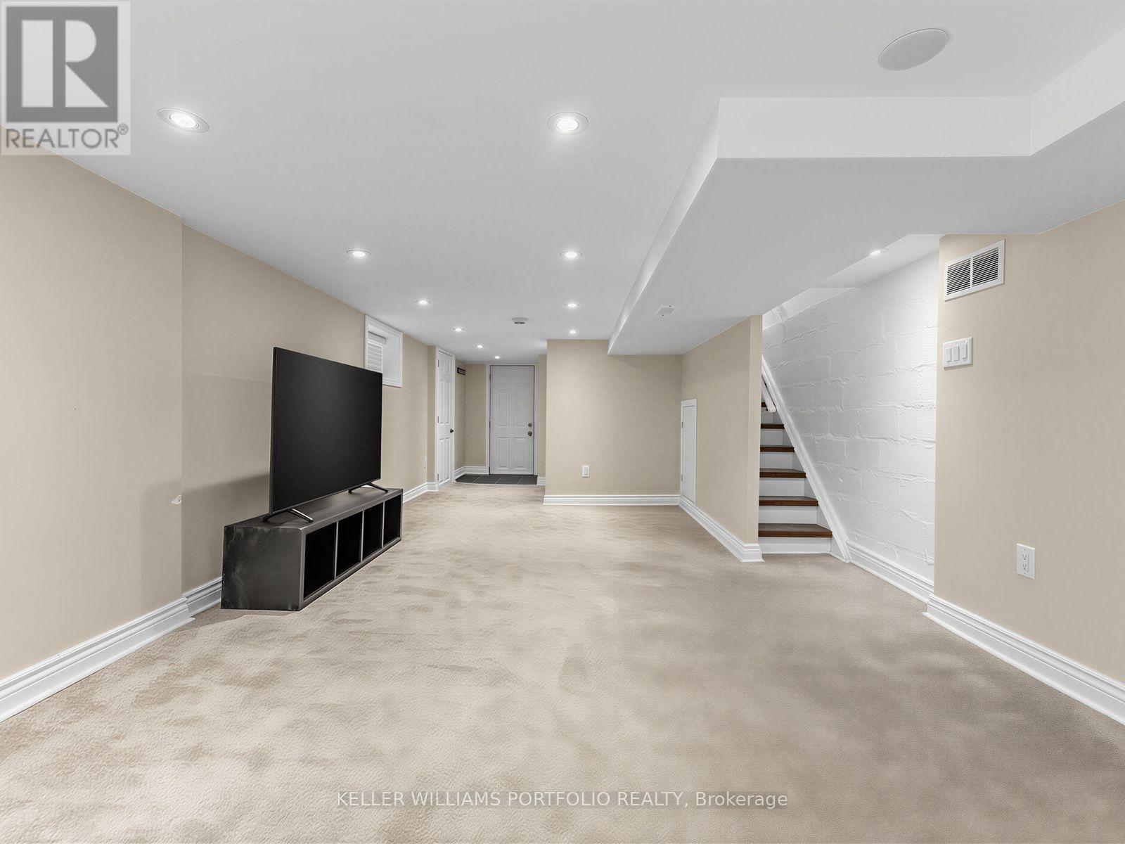 635 Glenholme Avenue, Toronto, ON photo 29