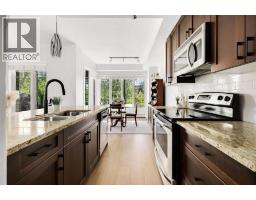 106, 108 25 Avenue SW - photo 4