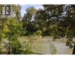 106, 108 25 Avenue SW - photo 11