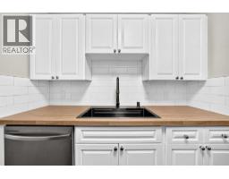 10304 Braeside Drive SW - photo 7