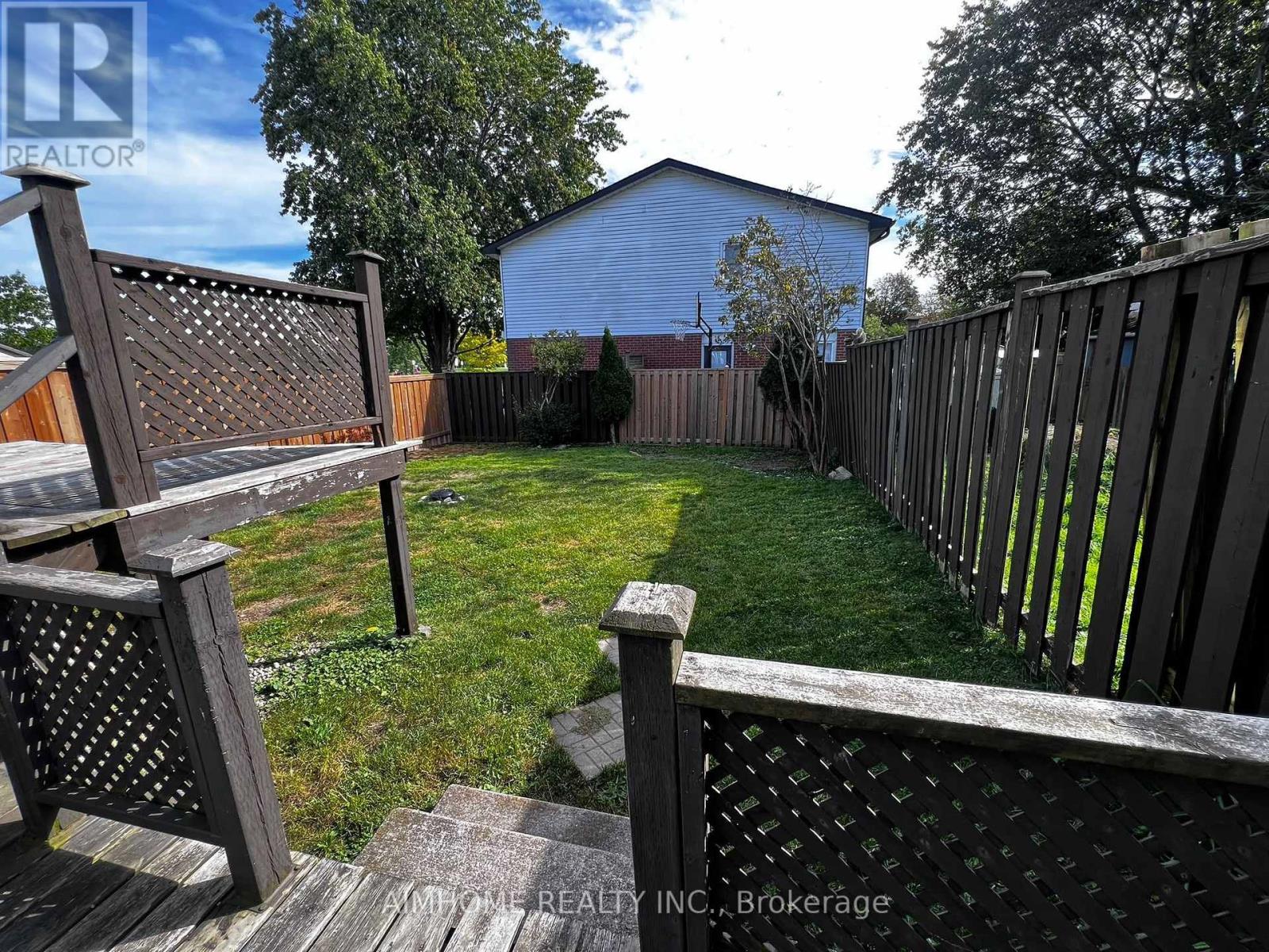 676 Balsam Crescent, Oshawa, ON photo 14