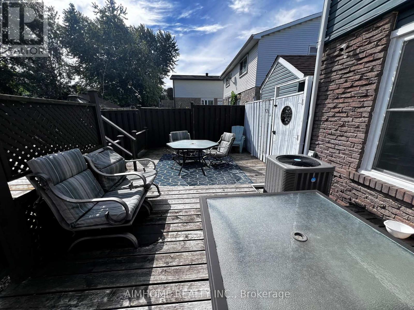 676 Balsam Crescent, Oshawa, ON photo 15