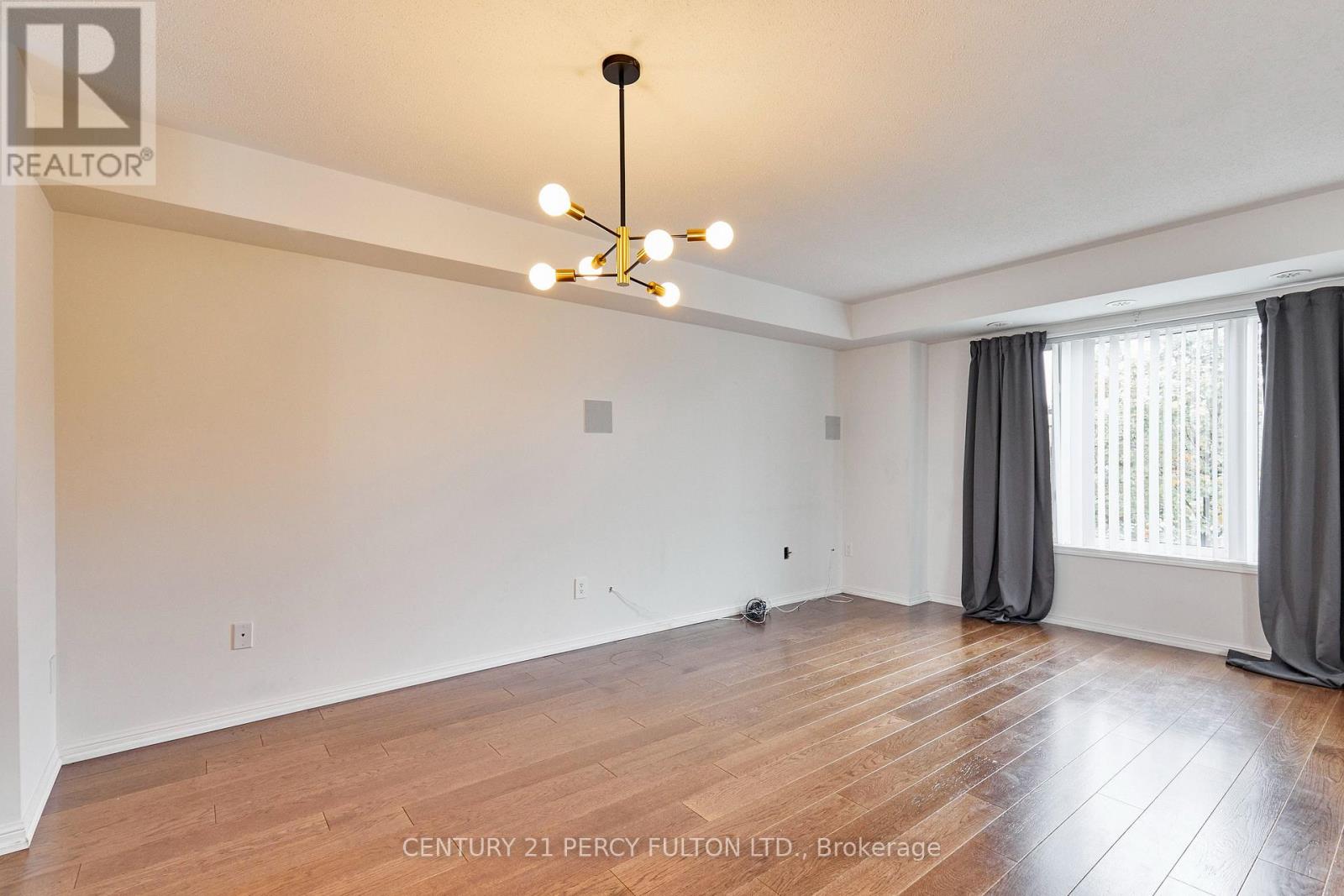 15951 Bayview Avenue, Aurora, ON photo 7
