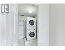 15951 Bayview Avenue, Aurora, ON L4G0S3 Photo 28