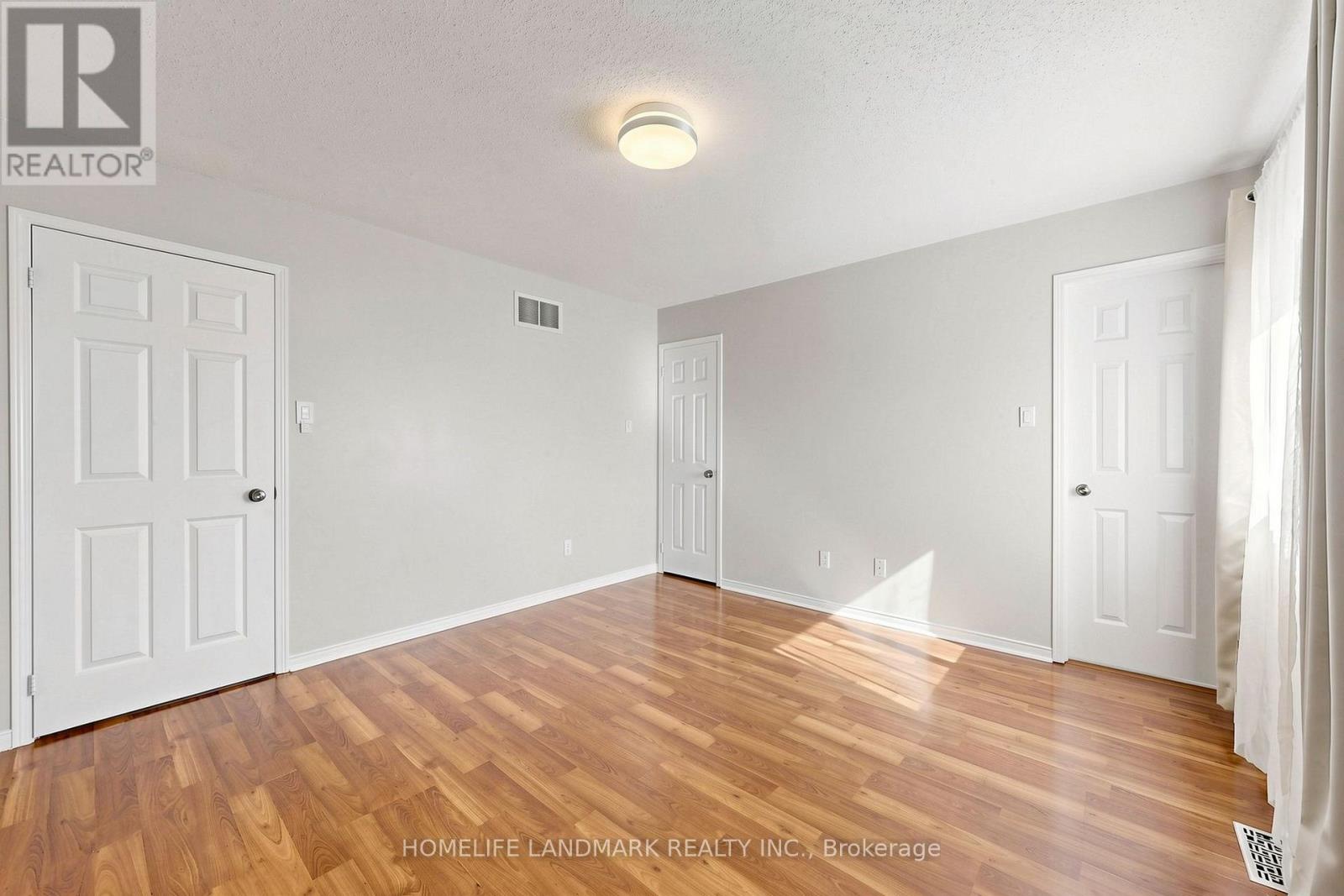 109 TUNBRIDGE ROAD - 33