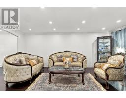 Bedroom 3 - 22 Butlers Court, Brampton, ON L6Y3T7 Photo 7