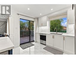 22 Butlers Court, Brampton, ON L6Y3T7 Photo 9