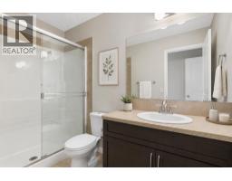 16 Fireside Way, Cochrane, AB T4C0R1 Photo 33