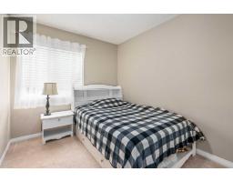 240 Elgin Meadows Gardens SE - photo 17