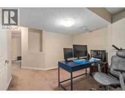 240 Elgin Meadows Gardens SE - photo 24