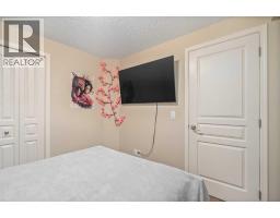 240 Elgin Meadows Gardens SE - photo 26