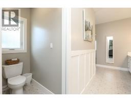 372 E 1 Avenue N, Magrath, AB T0K1J0 Photo 24