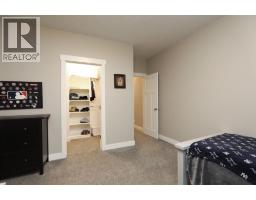 372 E 1 Avenue N, Magrath, AB T0K1J0 Photo 36