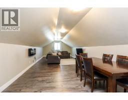 372 E 1 Avenue N, Magrath, AB T0K1J0 Photo 38