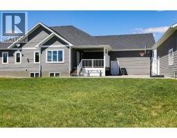 372 E 1 Avenue N, Magrath, AB T0K1J0 Photo 41