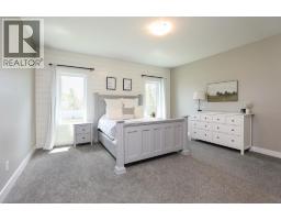Recreational, Games room - 372 E 1 Avenue N, Magrath, AB T0K1J0 Photo 17