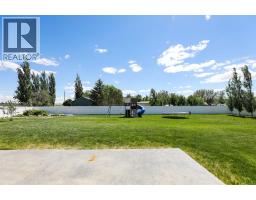 372 E 1 Avenue N, Magrath, AB T0K1J0 Photo 43