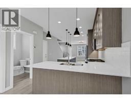 4pc Bathroom - 104 Corner Meadows Gate Ne, Calgary, AB T3N1J7 Photo 12