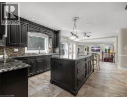 5pc Bathroom - 214 Lovers Lane, Ancaster, ON L9G1G8 Photo 8