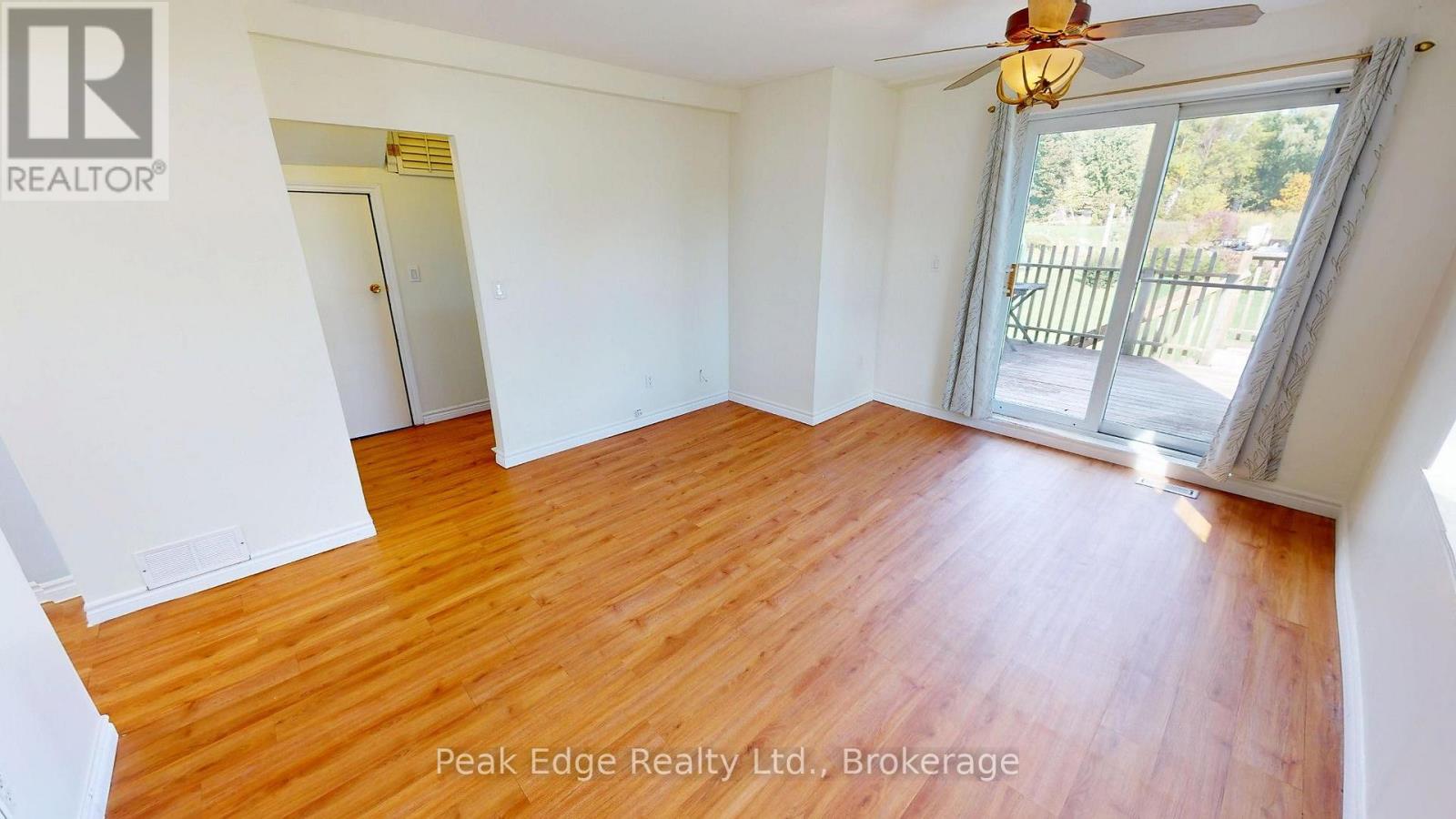 473 CAMPBELL STREET - 15