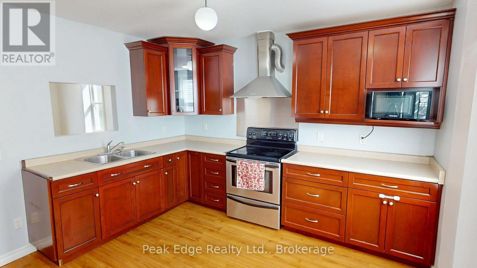473 CAMPBELL STREET - 9