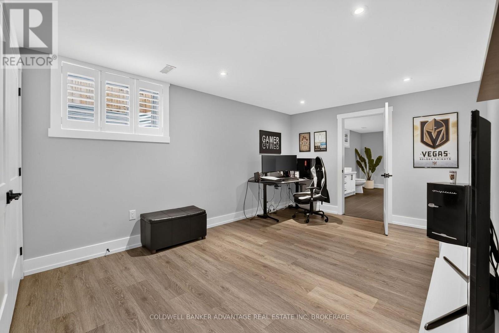 162 VIGER DRIVE - 40