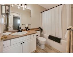 1380 Loseth Drive, Kelowna, BC V1P1M8 Photo 52