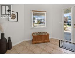 1380 Loseth Drive, Kelowna, BC V1P1M8 Photo 53