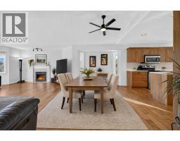 1380 Loseth Drive, Kelowna, BC V1P1M8 Photo 16