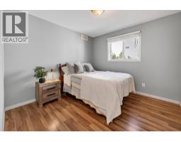 1380 Loseth Drive, Kelowna, BC V1P1M8 Photo 48