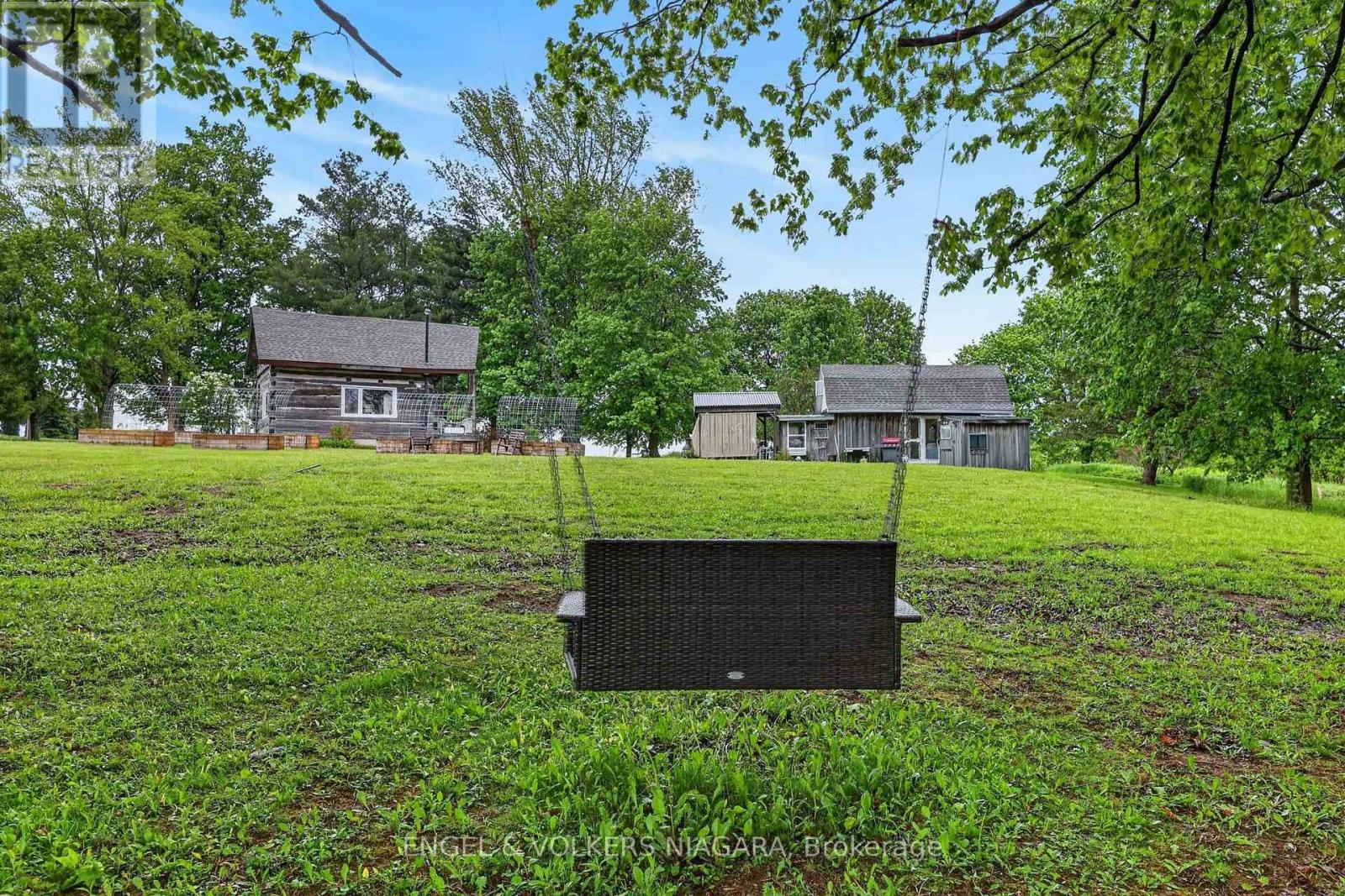 40751 Londesboro Road — photo 8