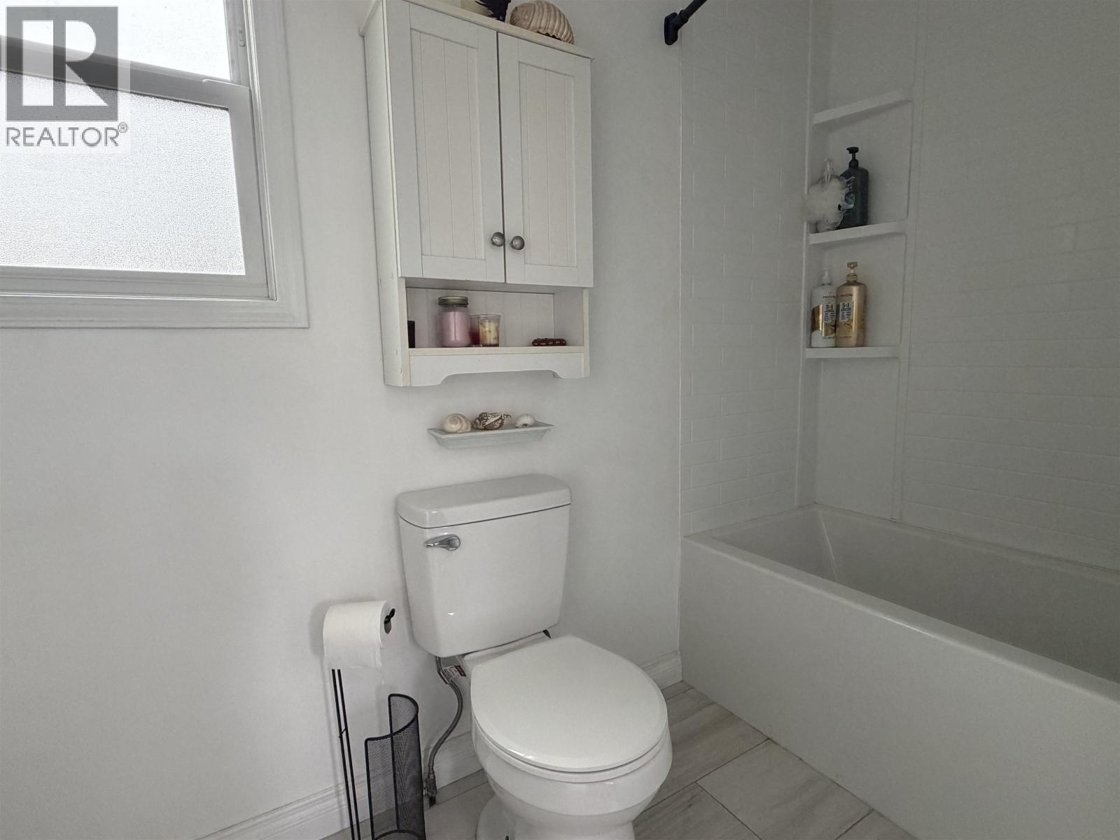 2707 BRAUN STREET - 13
