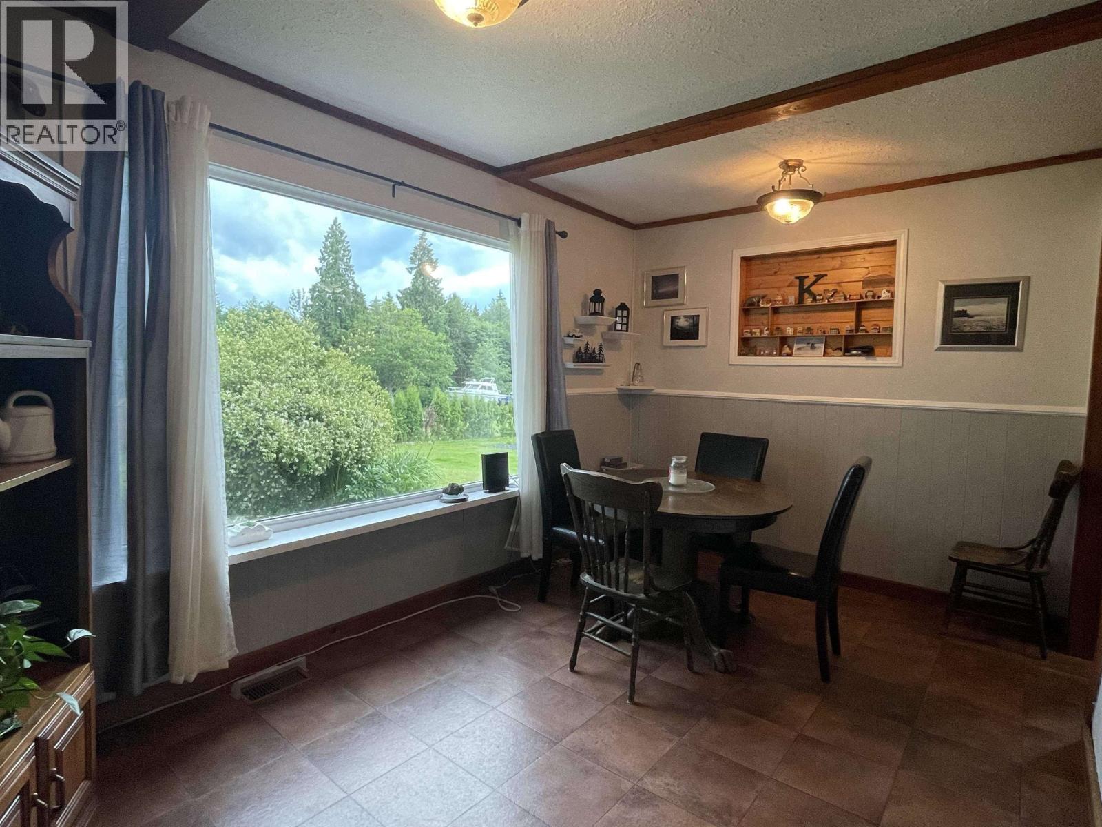 2707 BRAUN STREET - 7