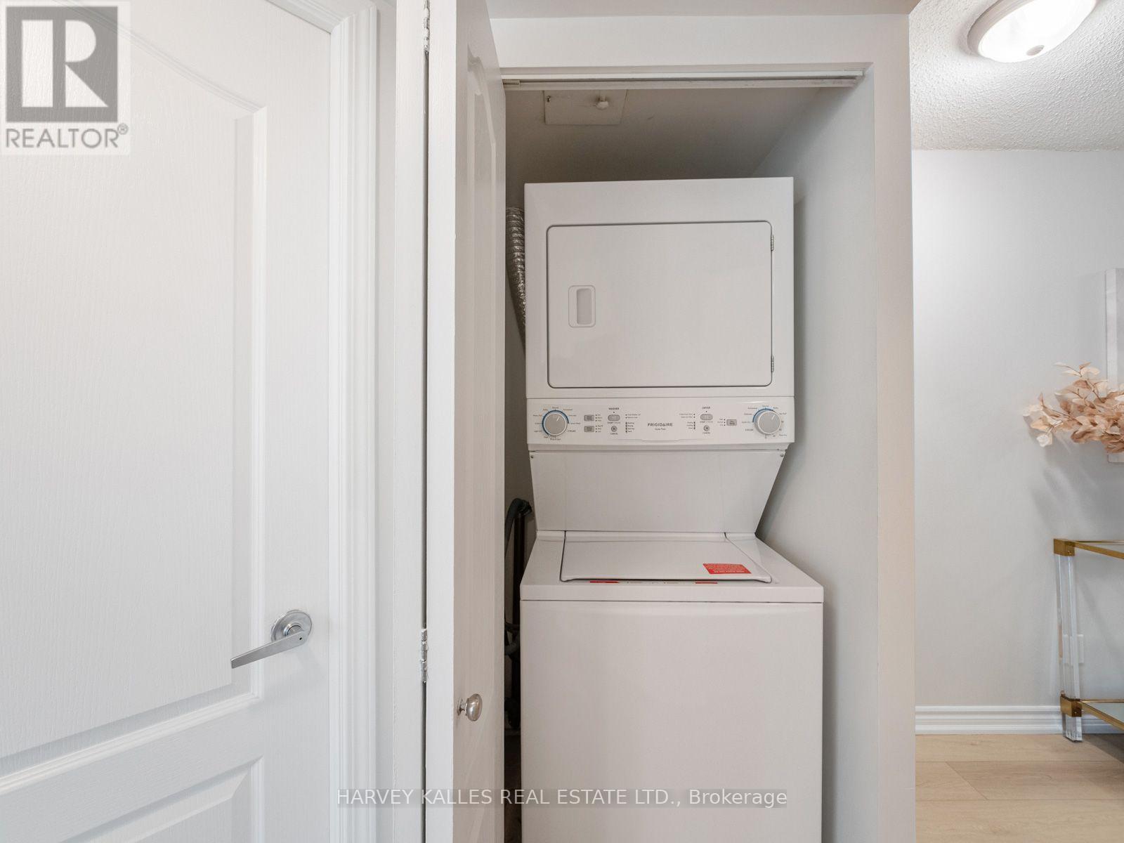 17 Barberry Place — photo 29