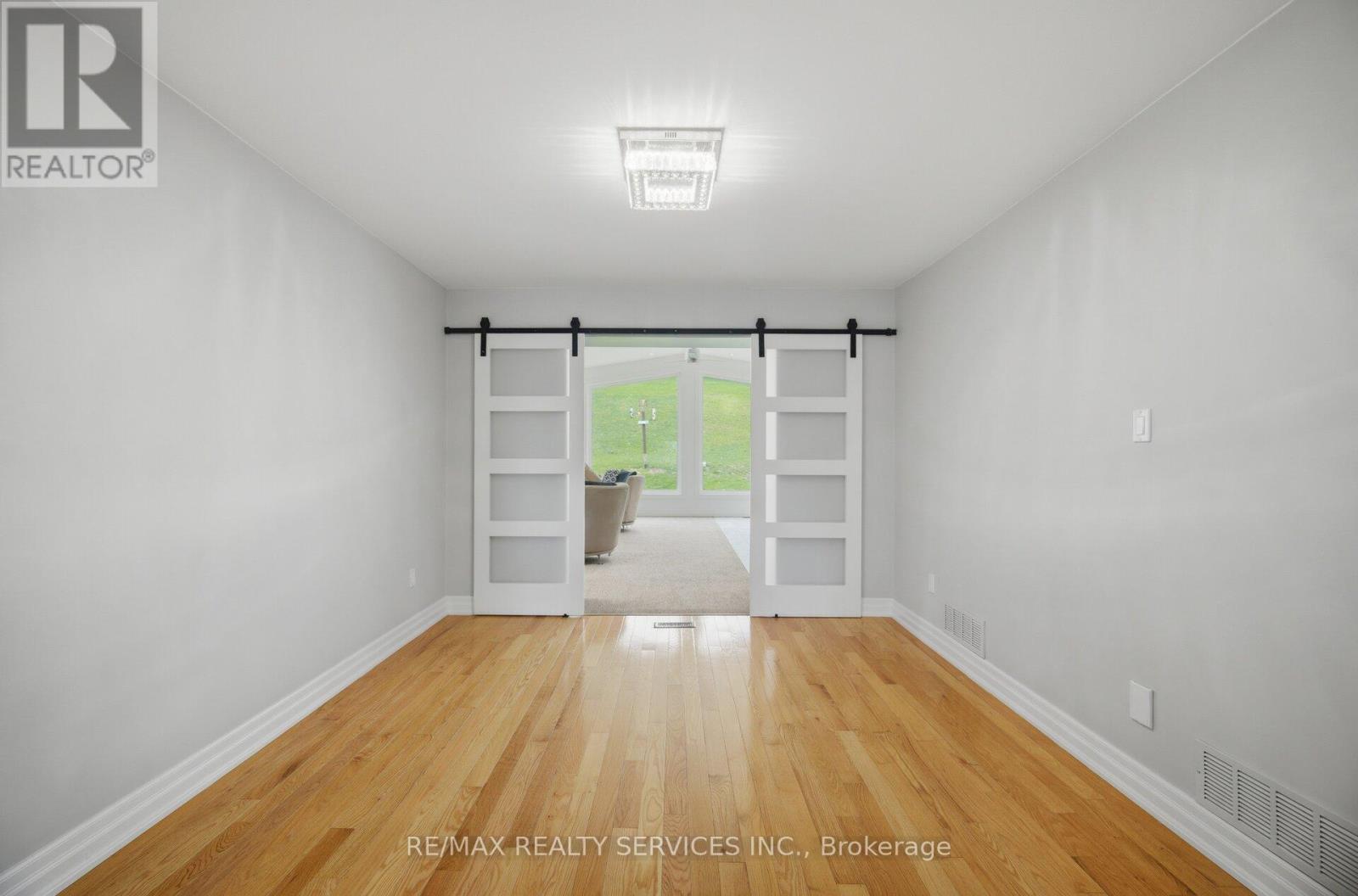38 MARILYN STREET - Image 16
