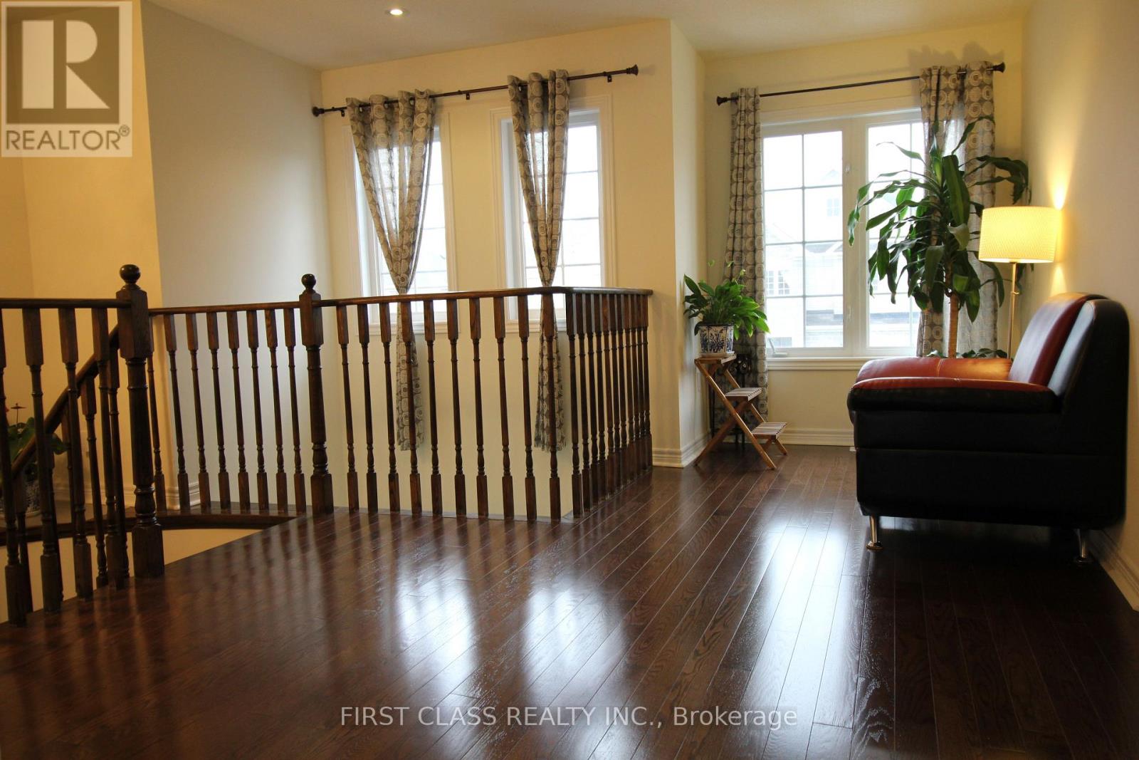 69 PROMENADE DRIVE - 11