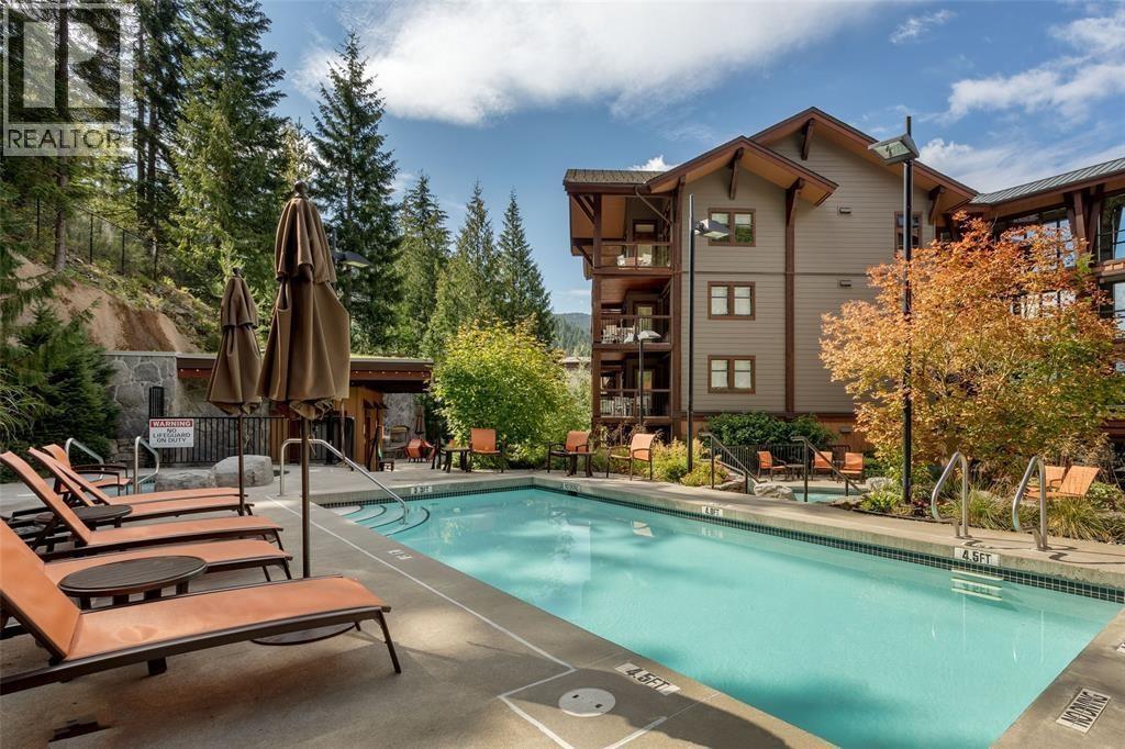213B 2020 LONDON LANE, Whistler - Image 1