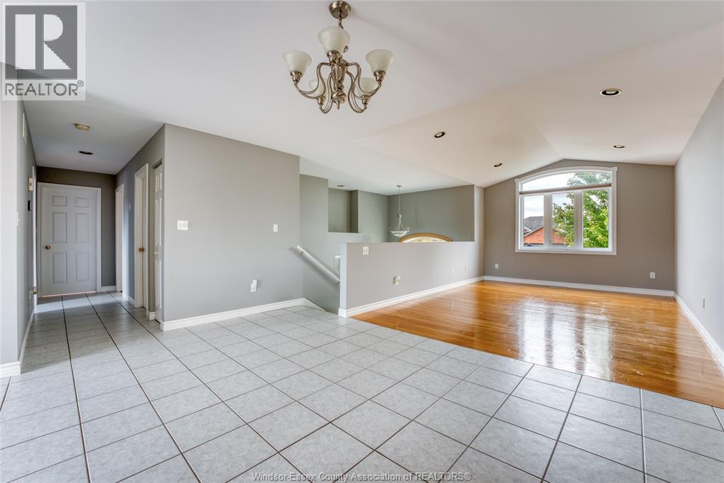 879 WESTWOOD - Image 10