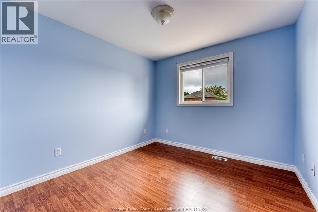 879 WESTWOOD - 19