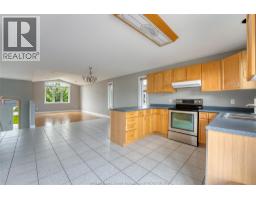 879 Westwood, Lakeshore, ON N8L1E9 Photo 16