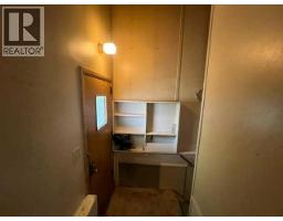 836 69 Avenue SW - photo 3