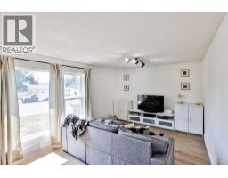 1009 6 Avenue N - photo 2