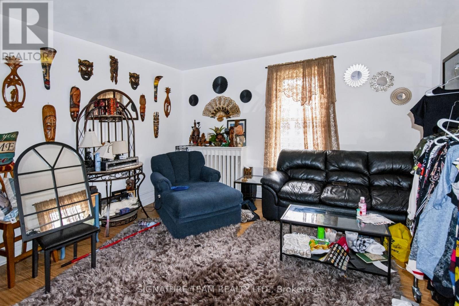 256 MAPLE AVENUE - Image 12