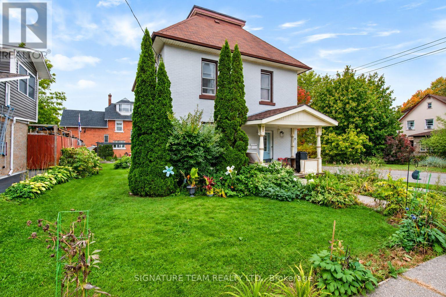 256 MAPLE AVENUE - 2