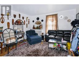 256 Maple Avenue, Pembroke, ON K8A1L6 Photo 12