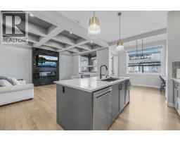 Hall - 58 Creekside Avenue Sw, Calgary, AB T2X4A9 Photo 11