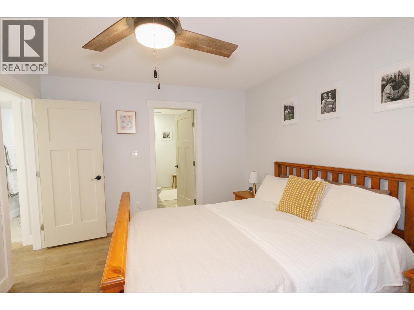#B 4005 BENNER STREET - Image 19