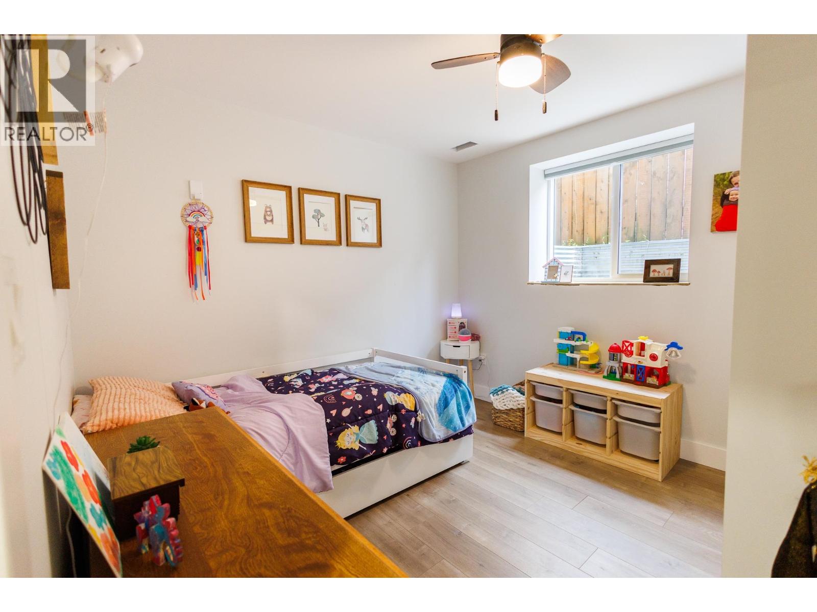 #B 4005 BENNER STREET - Image 24