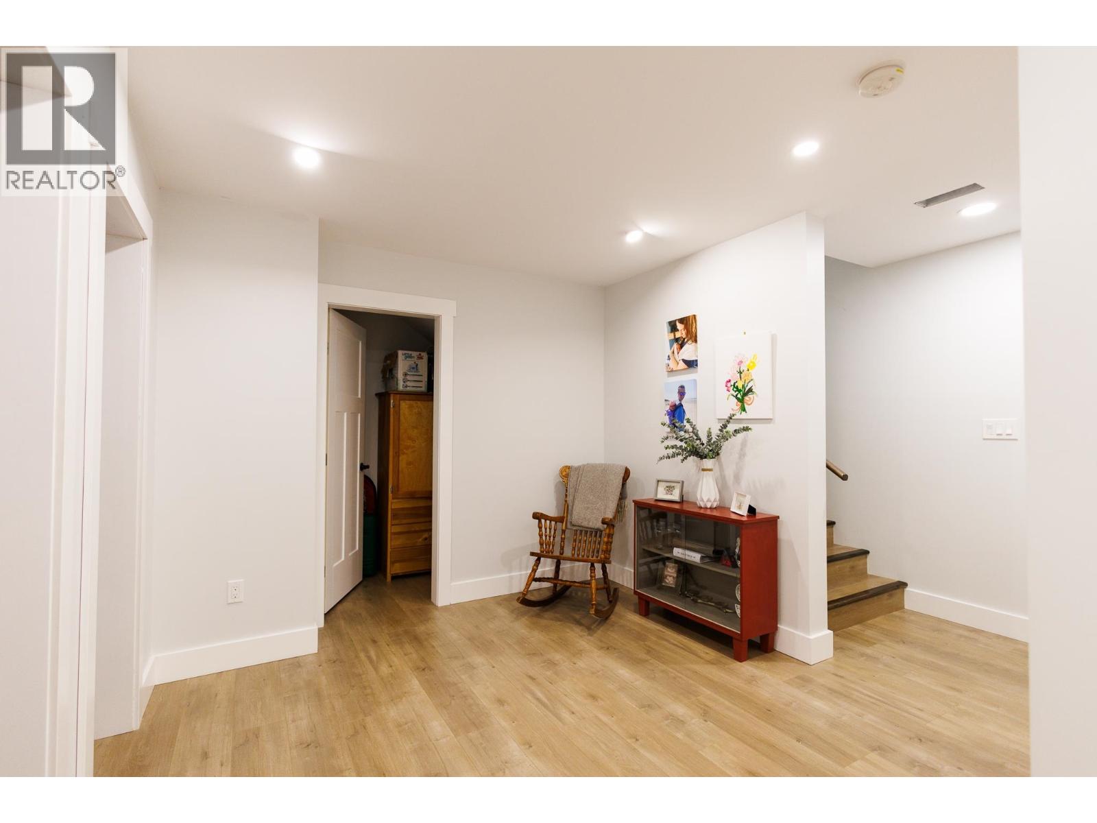 #B 4005 BENNER STREET - Image 27
