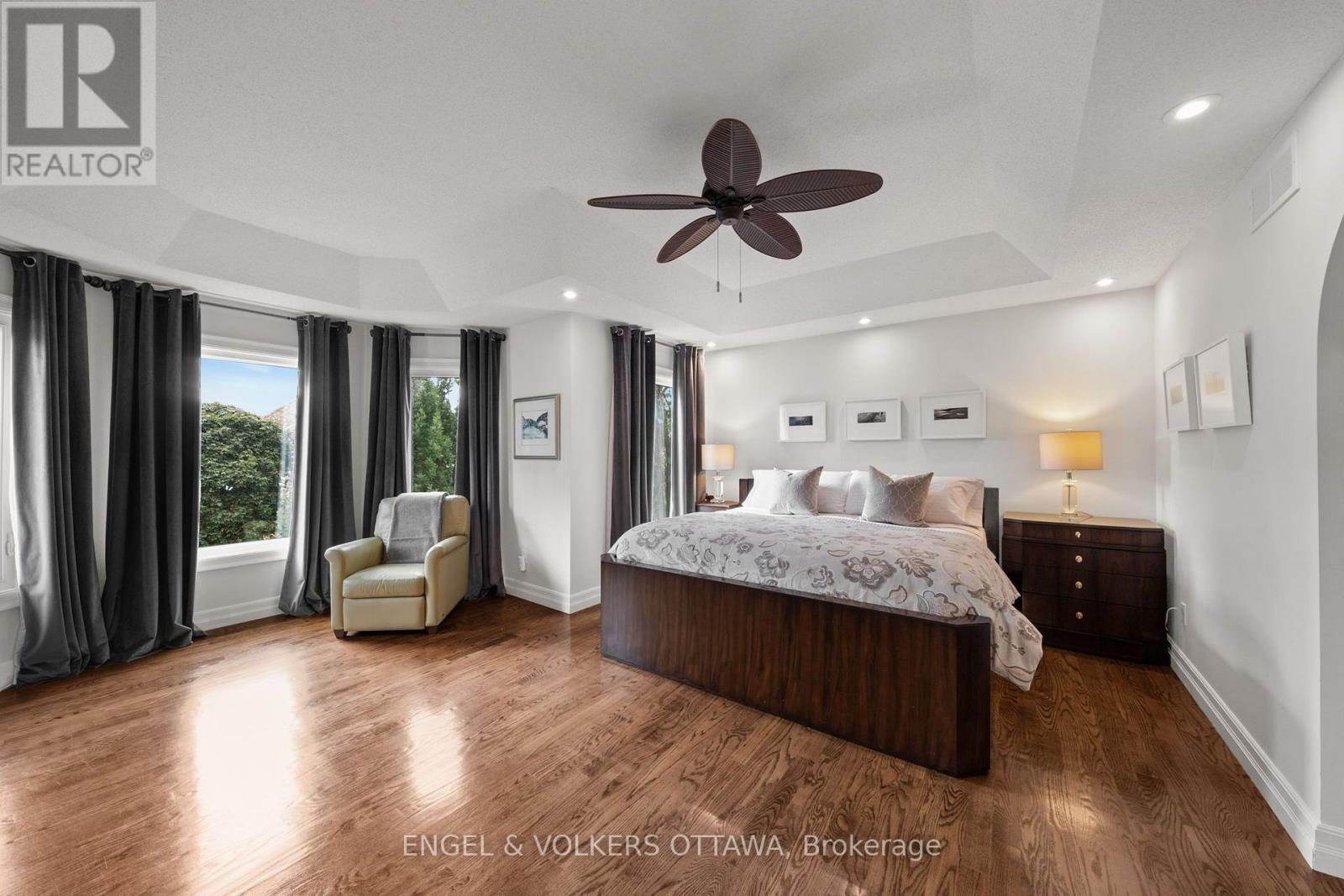 18 PONDHOLLOW WAY - Image 21